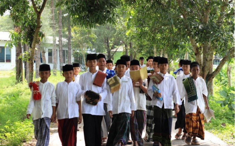 Nur Ul Ilmi Telukjambeutar-a